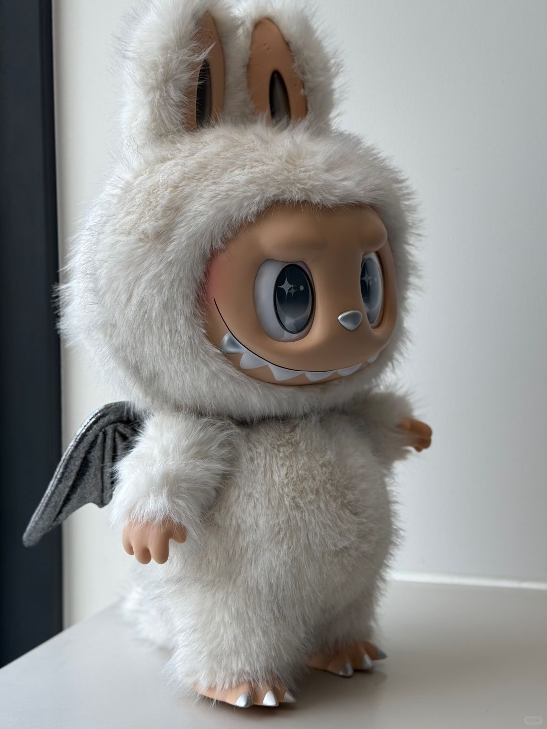 THE MONSTERS - ANGEL IN CLOUDS Vinyl Face Doll